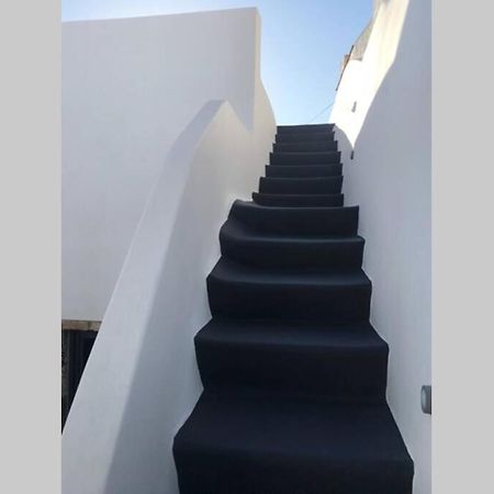 Santorini Folia Cave House With Jacuzzi Villa Pýrgos Екстериор снимка